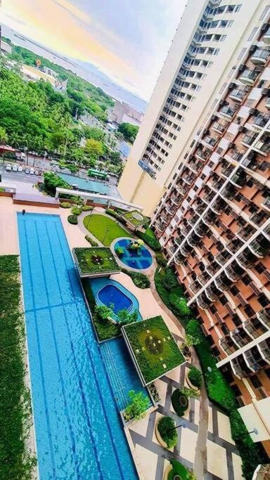 Marias Suite Near Manila Bay Free Use Of Pool ภายนอก รูปภาพ