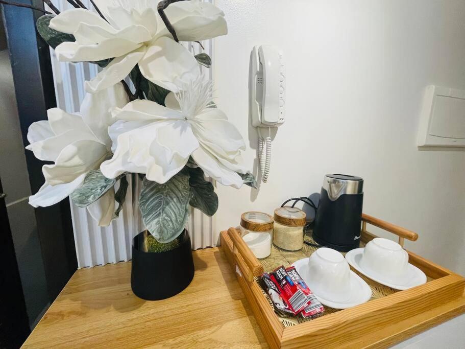 Marias Suite Near Manila Bay Free Use Of Pool ภายนอก รูปภาพ